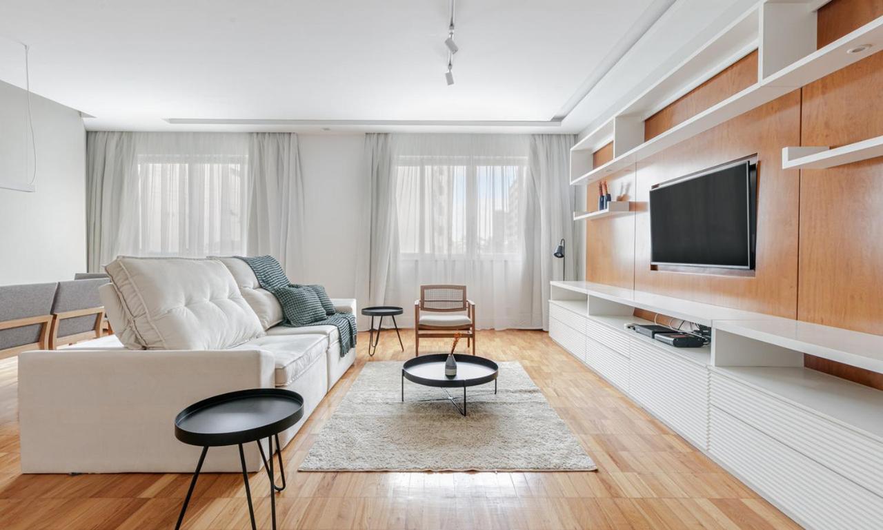 Tabas Maravilhoso Ape 3 Quartos Leblon Lb0035 Apartamento