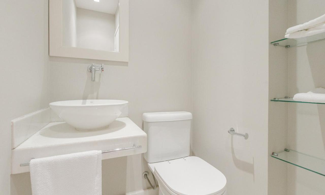 Tabas Maravilhoso Ape 3 Quartos Leblon Lb0035 Apartamento